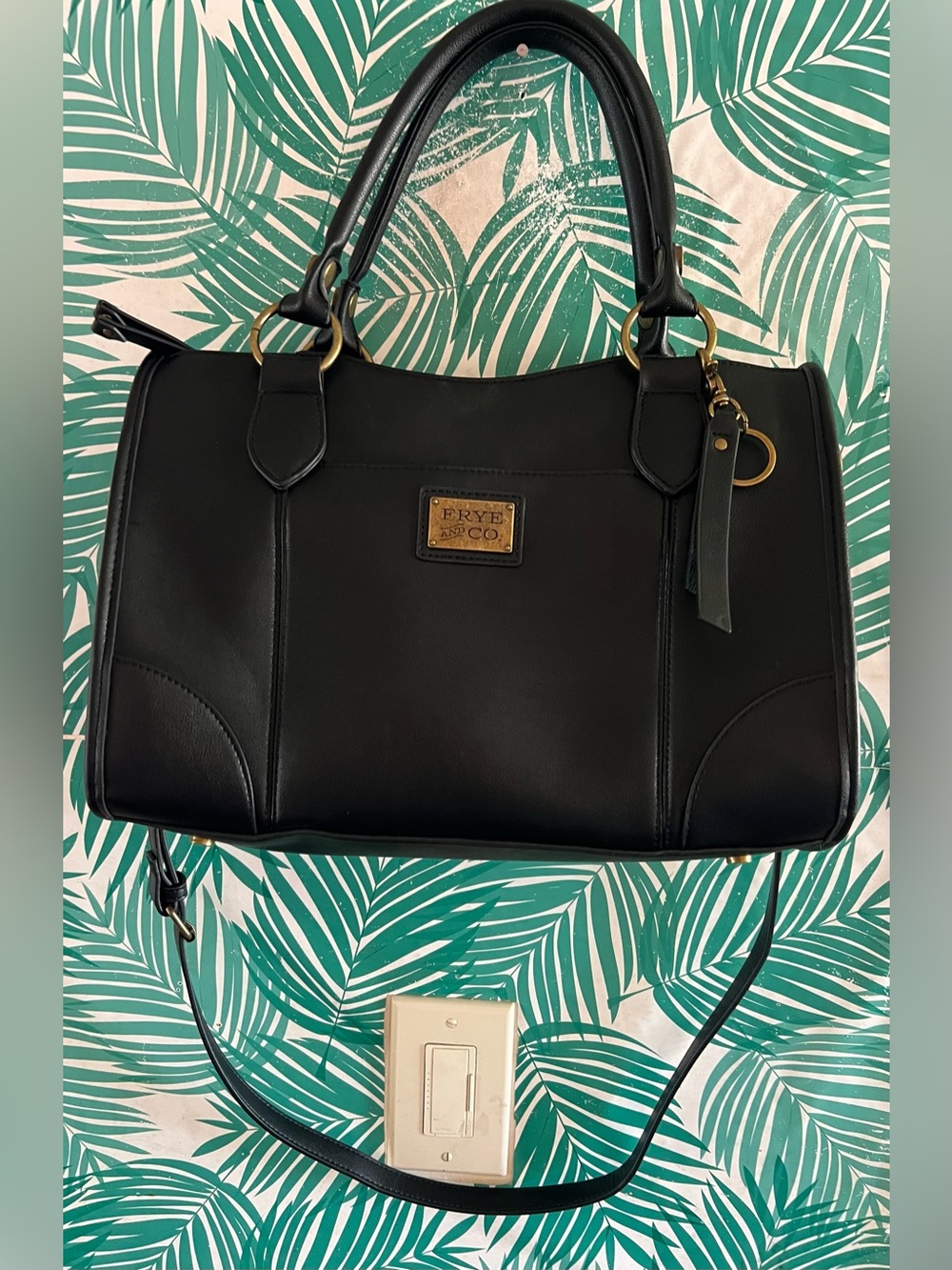 Frye Black faux Leather Satchel Shoulder Bag w/ Gold Hardware & crossbody strap